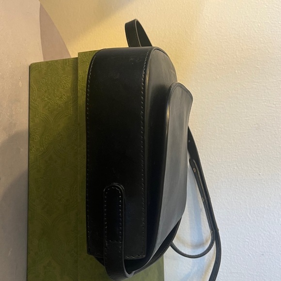 Mansur Gavriel Black Classic Crossbody Bag Regular Size - Picture 7 of 12